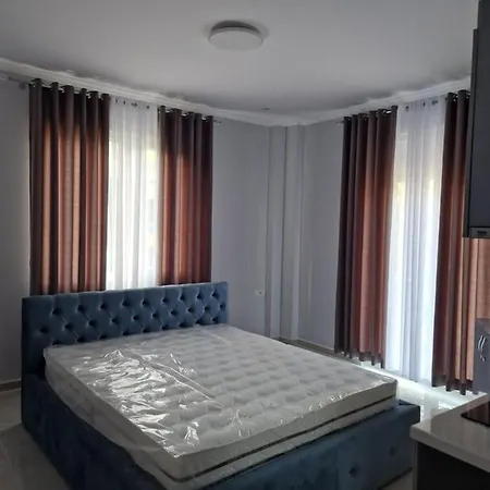 Caushi * Golem (Tirana)